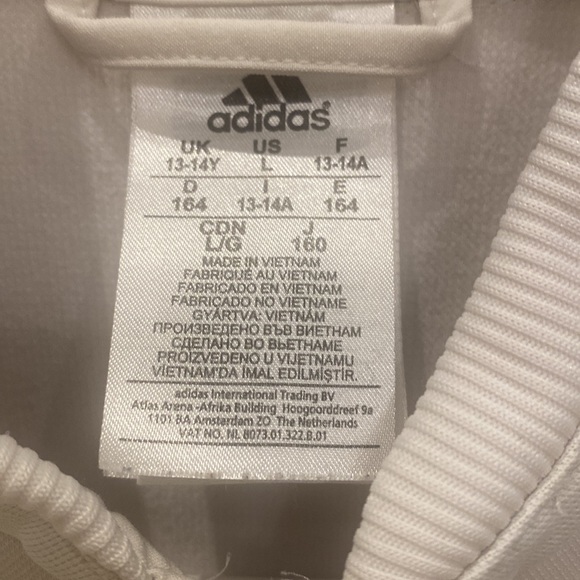 Adidas boys Juventus too - Picture 4 of 5